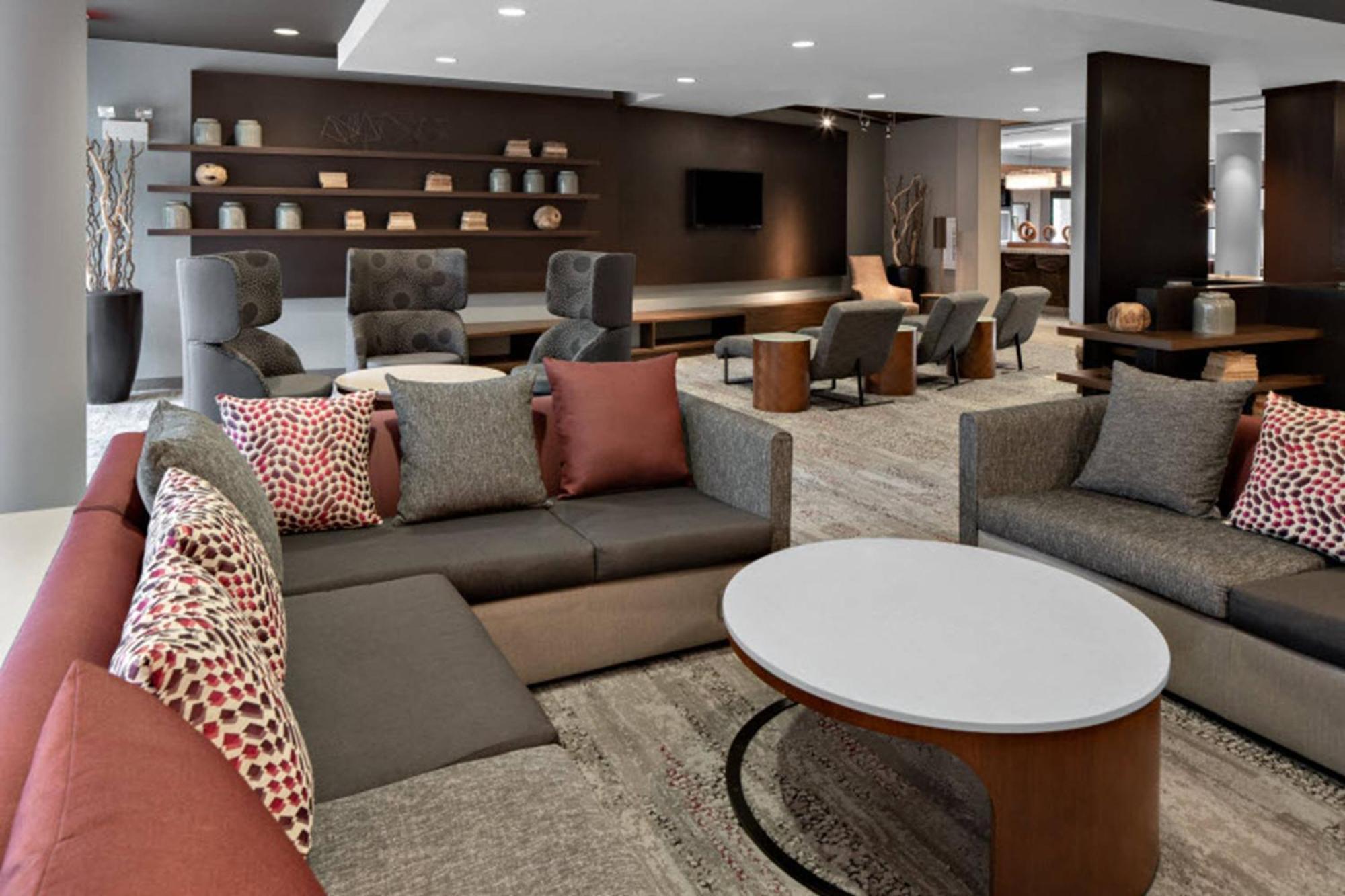 Hotel Courtyard By Marriott Raleigh North/Triangle Town Center Zewnętrze zdjęcie
