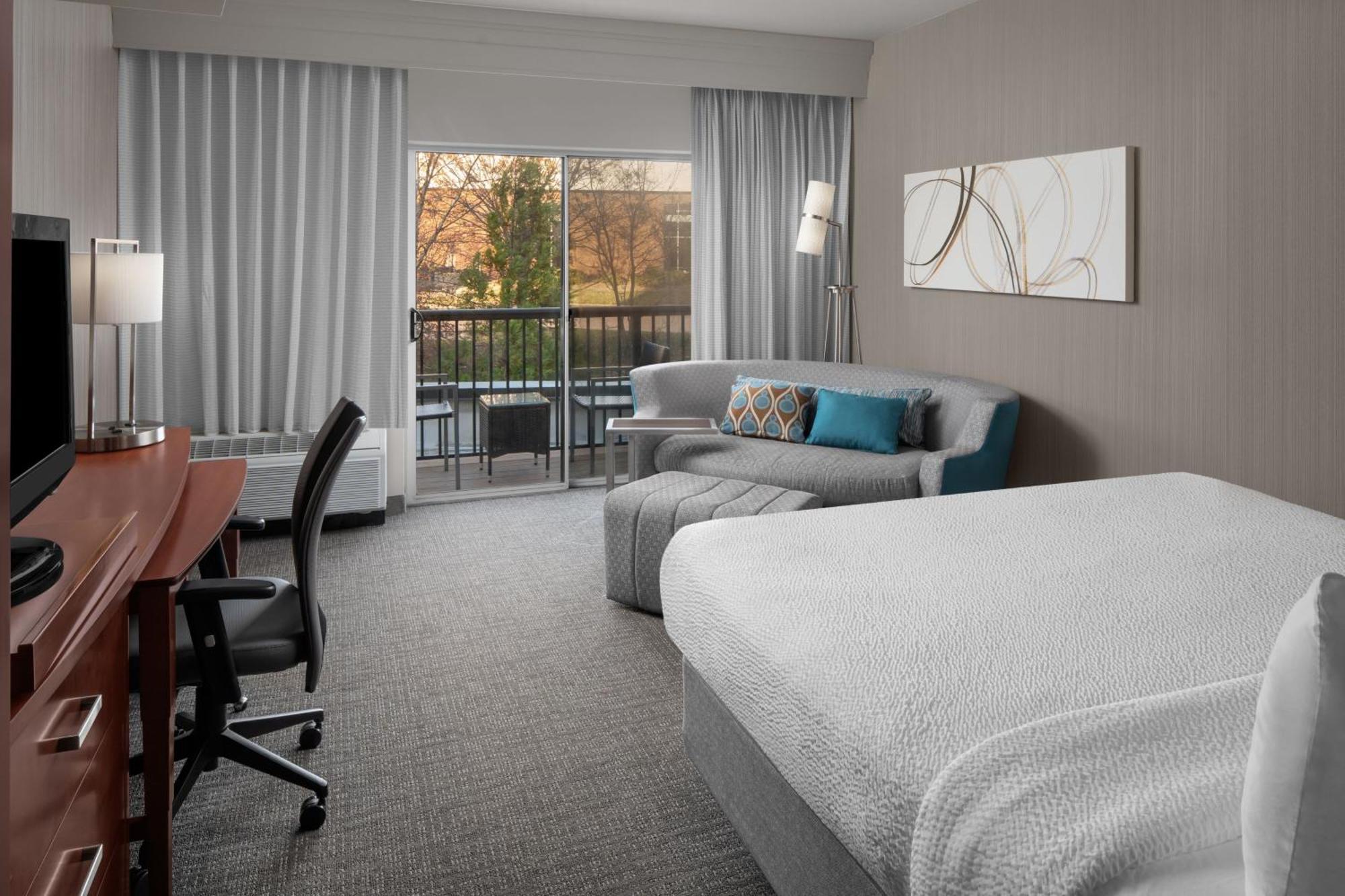 Hotel Courtyard By Marriott Raleigh North/Triangle Town Center Zewnętrze zdjęcie
