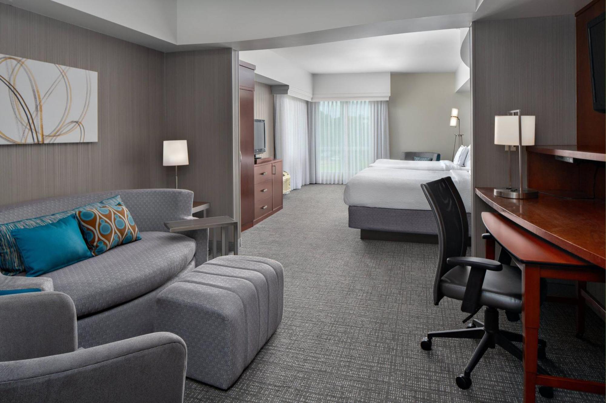 Hotel Courtyard By Marriott Raleigh North/Triangle Town Center Zewnętrze zdjęcie